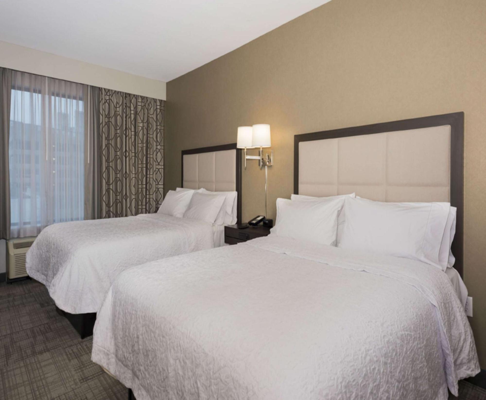 Hampton Inn And Suites Minneapolis University Area, Mn Buitenkant foto